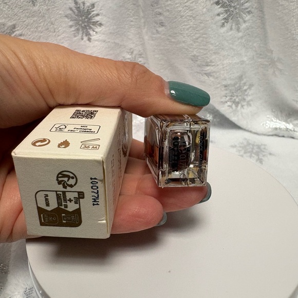 Dolce & Gabbana Devotion Perfume 5ML New in Box - Picture 6 of 6